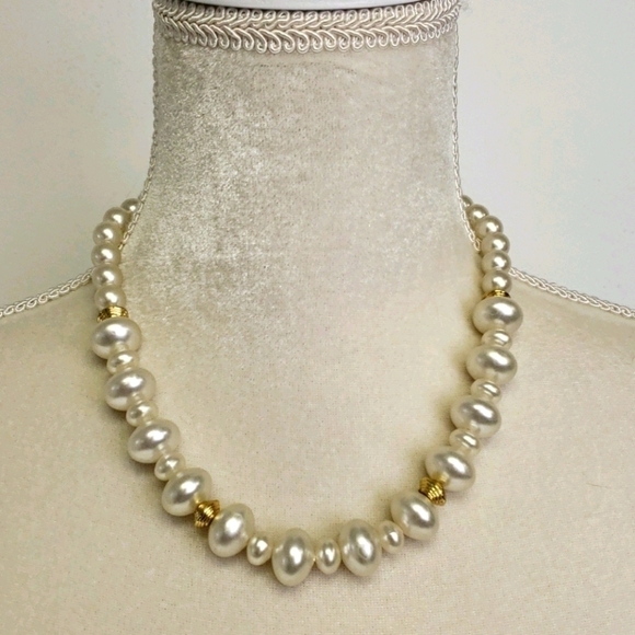 VINTAGE Faux Pearl and Bead Necklace 18" - Picture 1 of 8
